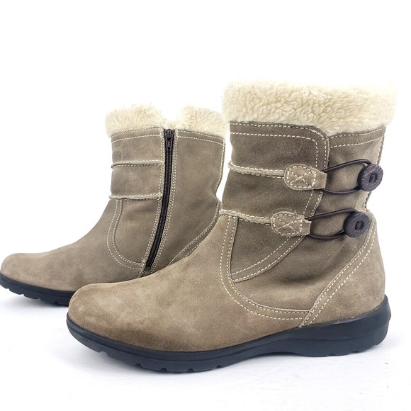 Clarks Bendables Women's Boots Beige Suede Faux Fur Ankle Booties Size 11 M - Picture 2 of 16